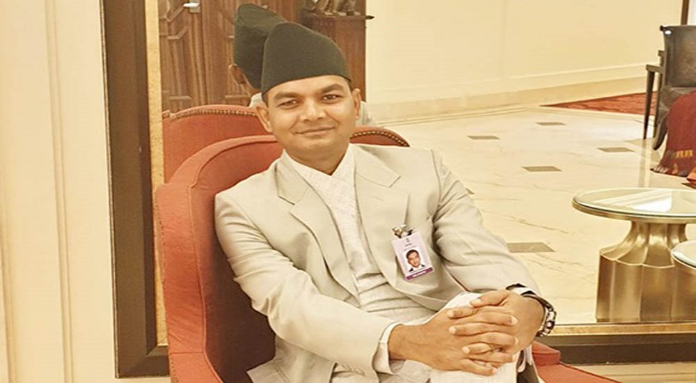 राजश्व दोब्बर पार्ने जिम्मा कृष्णहरि पुष्करलाई, कसरी उठाउलान् असम्भव जिम्मेवारीको भारी