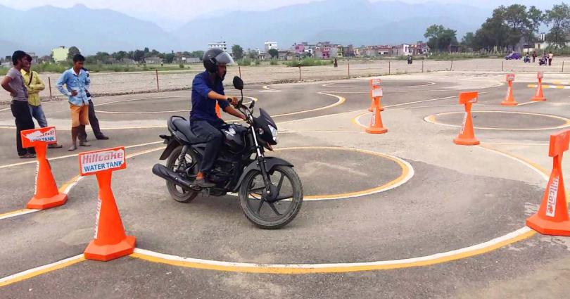 ट्रायलमा ६० नम्बर ल्याए लाइसेन्स !