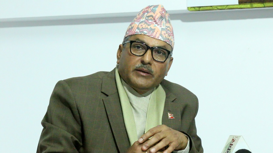 व्यापार घाटा अन्त्य गर्न ऊर्जा निर्यात नै अन्तिम विकल्प, गभर्नर भन्छन्- ‘आयोजनामा लगानी समस्या हुँदैन’
