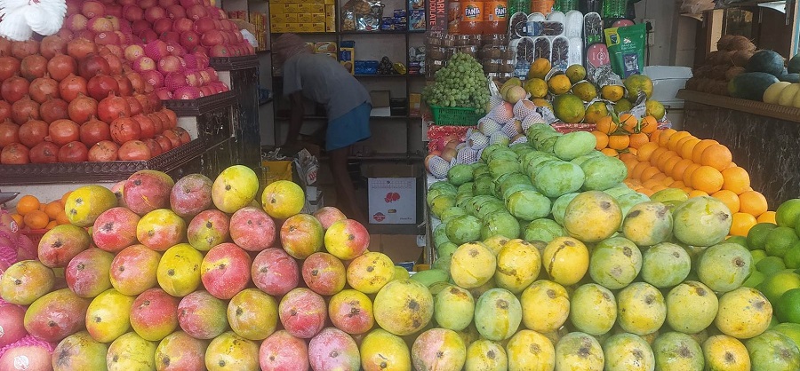विषादी प्रयोग गरिएका आँप छ्यापछ्याप्ती