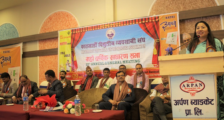 'गम्भीर तथ्यांक र गोप्य सूचना चुहाउनेलाई कारबाही नगरेर के गर्ने ?'
