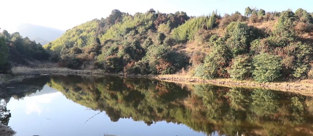 #यति लोभलाग्दो मार्ग पोखरी, तर किन परेन पर्यटकको नजरमा ?