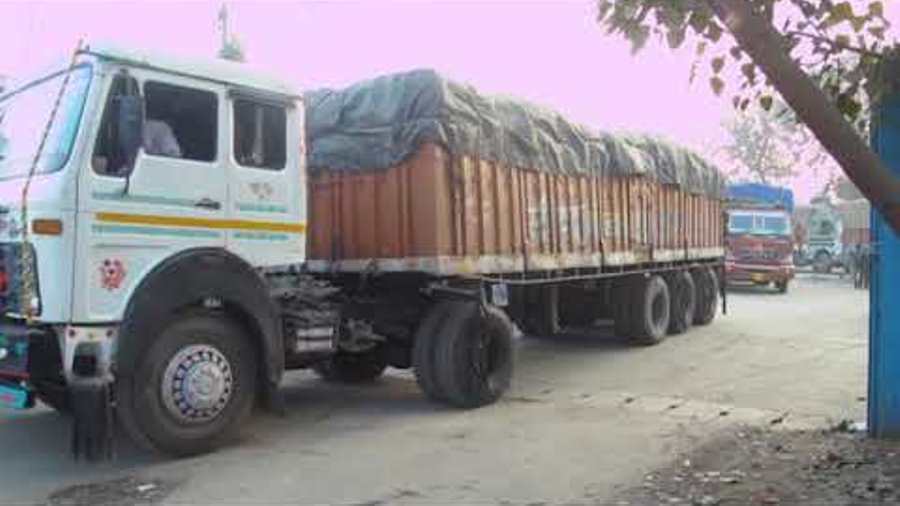 पश्चिम बंगालले गर्यो सबै नाका सिल, नेपालको दुई भन्सार प्रभावित