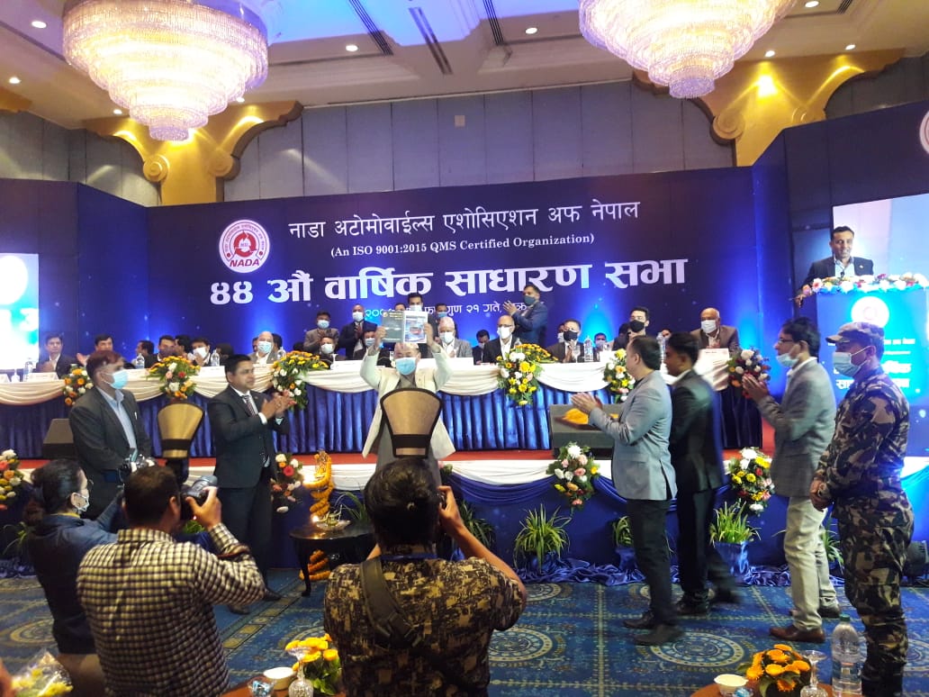 सवारी साधान खरिद बिक्रीमात्रै नगरी उत्पादन गर्नेतर्फ लाग्न यातायात मन्त्रीको निर्देशन