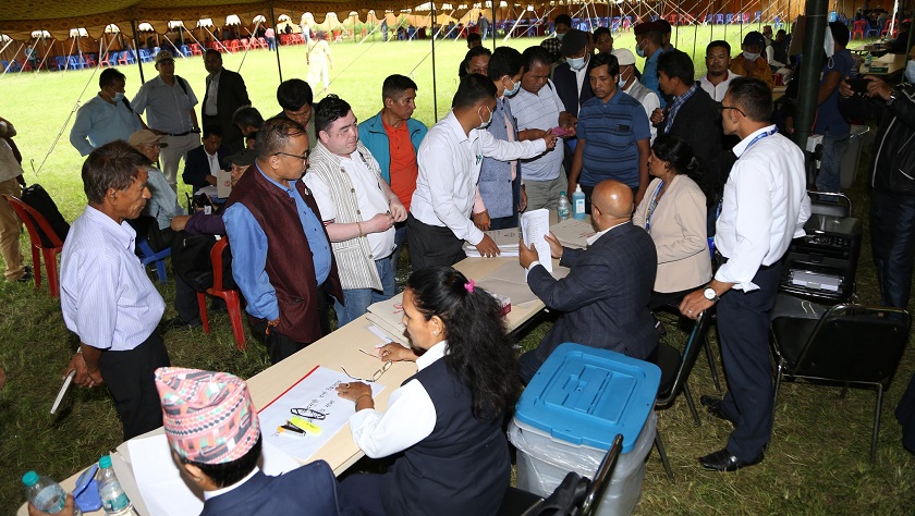 आयोगमा ४८ दलले बुझाए समानुपातिकको बन्दसूची