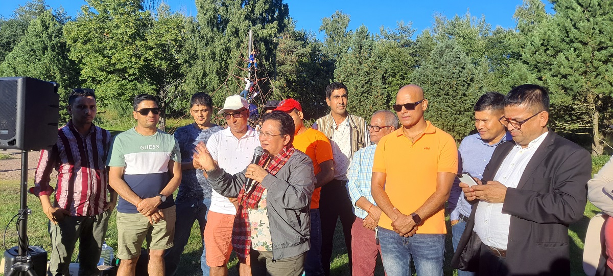 फिनल्याण्ड यात्रामा उर्जामन्त्री भुसाल, नेपालमै सुखी जीवन बिताउन सकिने भनाइ