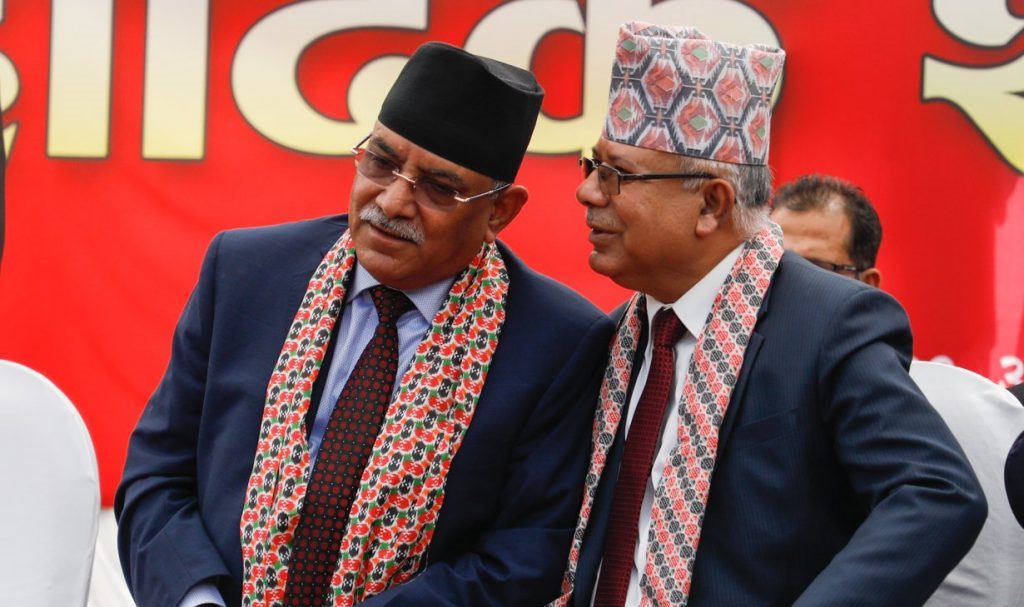 प्रचण्ड र माधव नेपाल अलग भए !