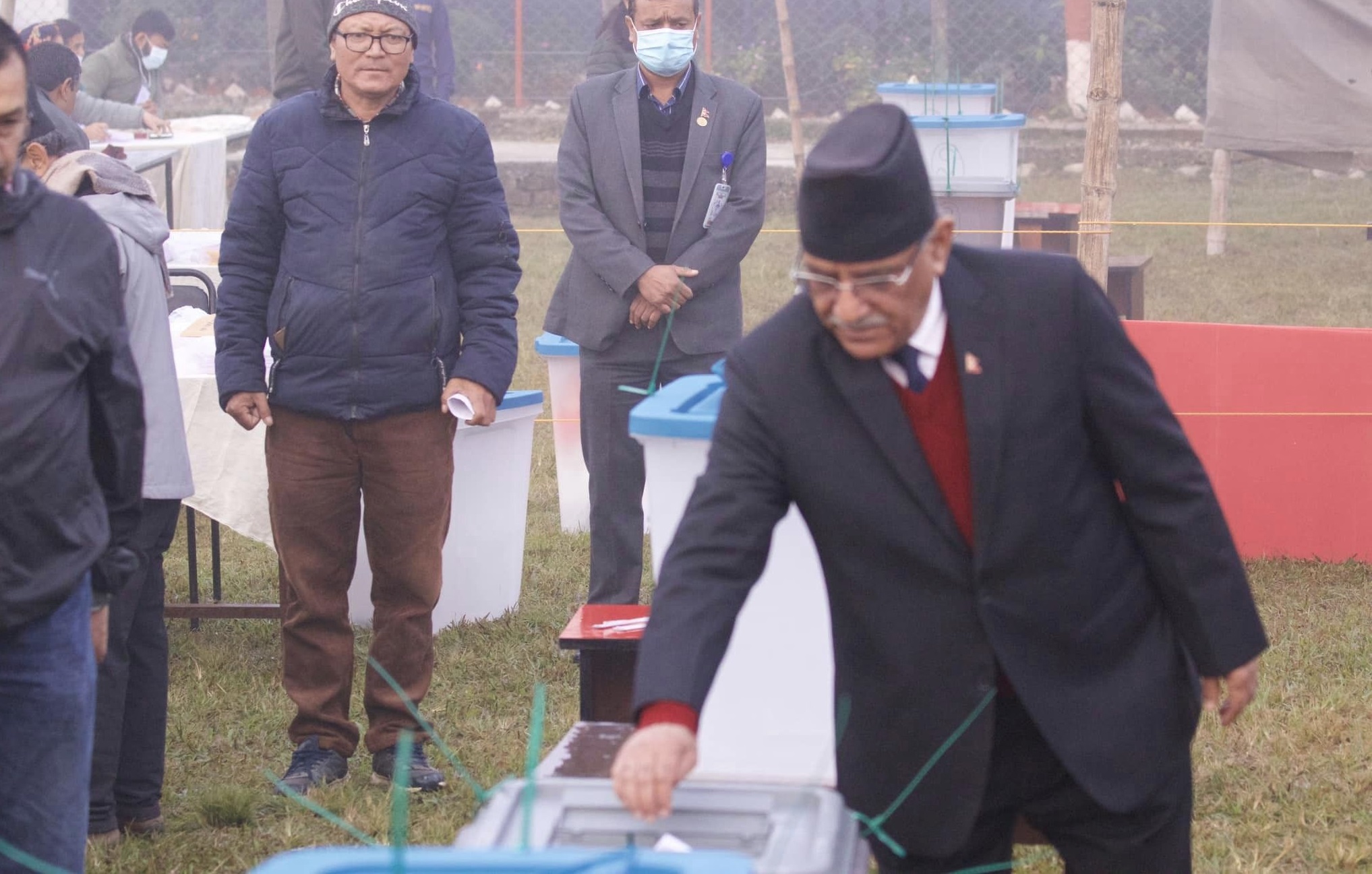 गोरखा–२ मा प्रचण्ड र प्रतिस्पर्धीको यस्तो छ पछिल्लो अवस्था