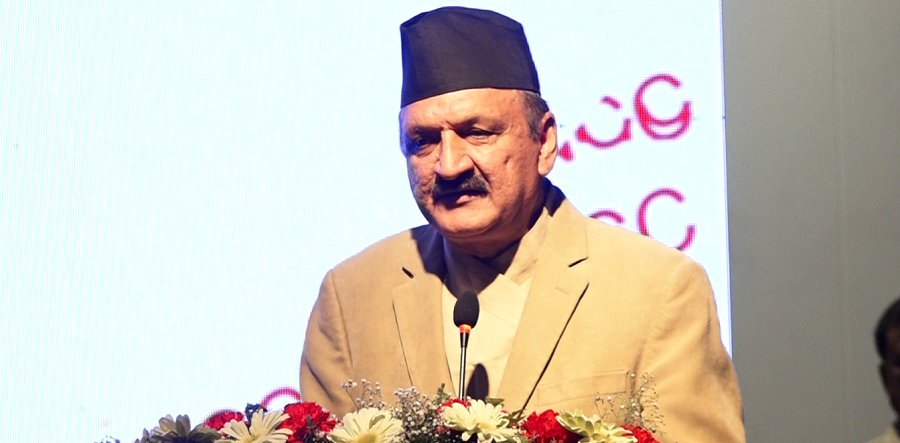 ब्याजदर घटाएर अर्थतन्त्र चलायमान बनाइने : अर्थमन्त्री महत
