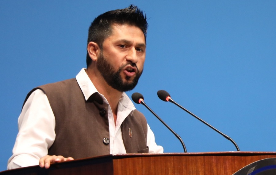 रवी लामिछानेले भने : ‘पेट्रोलियम पदार्थको मूल्य घटाएकोमा धन्यवाद !’