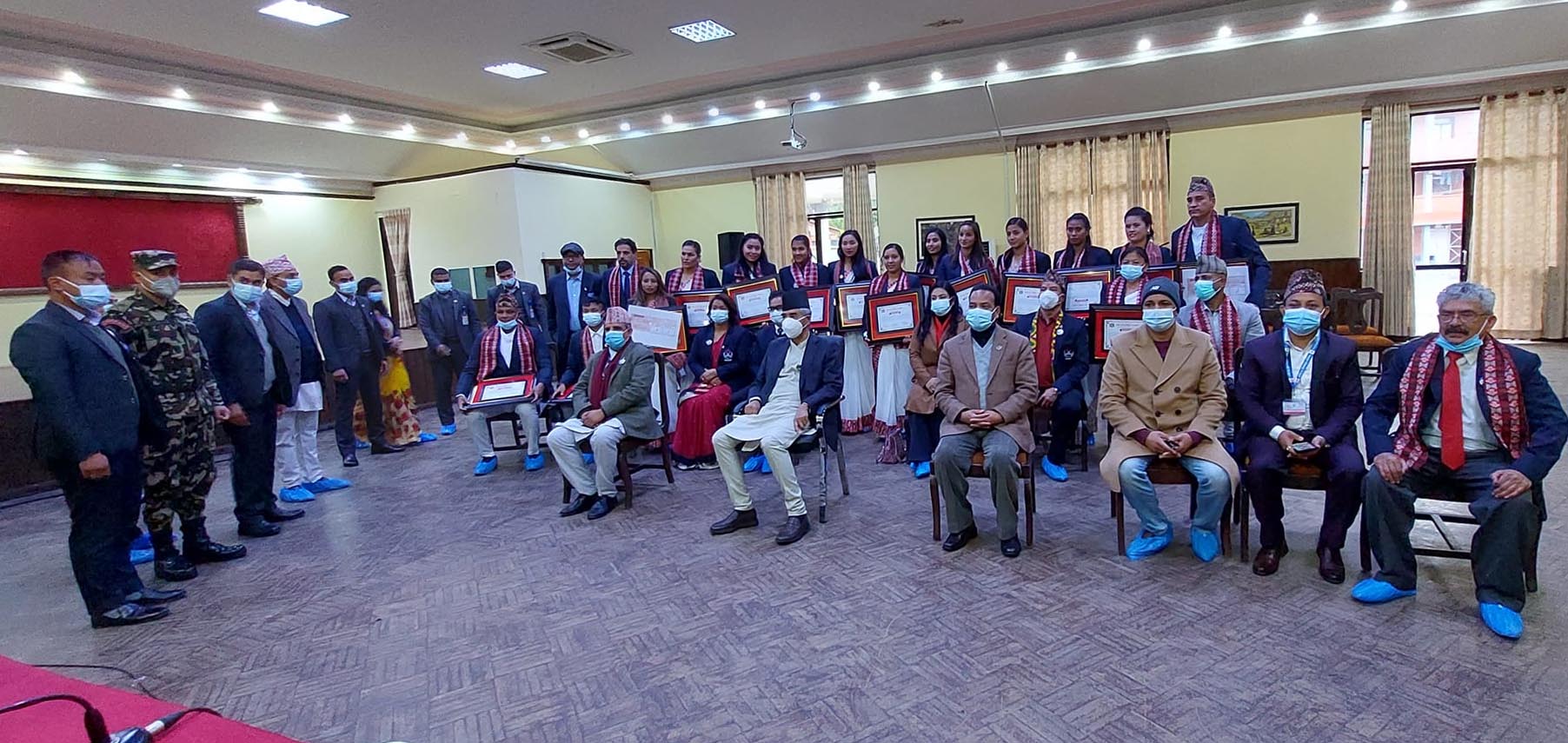 महिला भलिबल खेलाडी नगदसहित सम्मानित