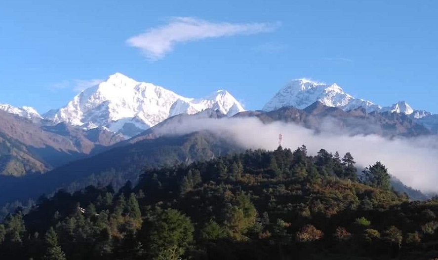 ३ हजार १३० मिटर उचाईमा टेलिकमको टावर