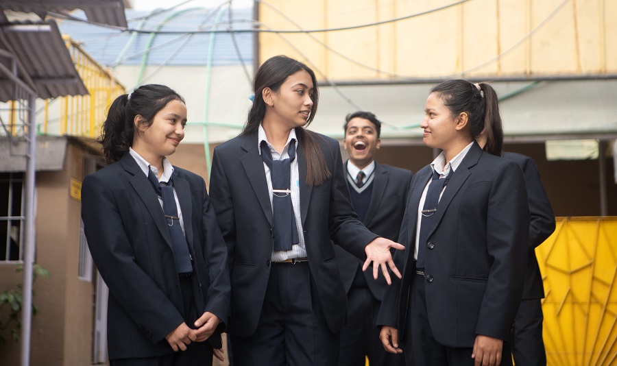 हरेक महिना १० हजार विद्यार्थीले मुलुक छाड्छन्