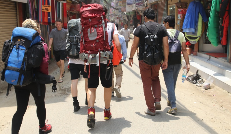 छ महिनामा नौ हजारभन्दा बढी पर्यटक मनाङ पुगे