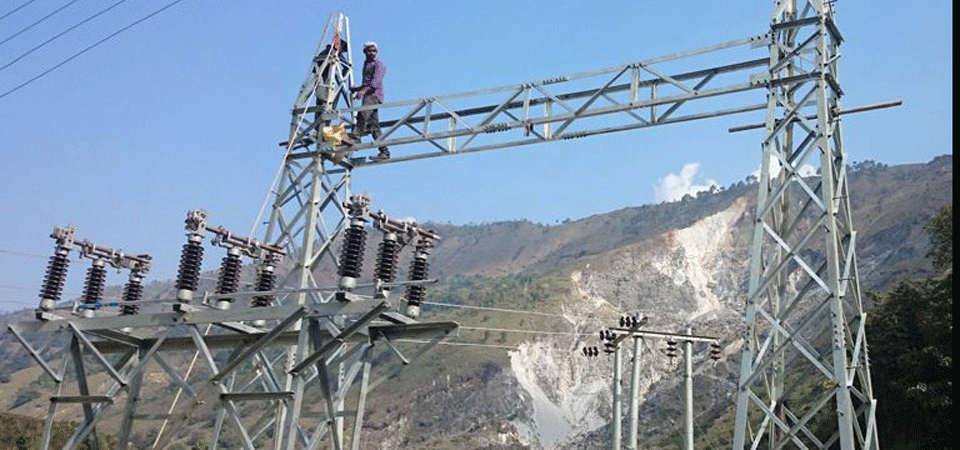 प्रसारण लाइनको निर्माण तीव्र