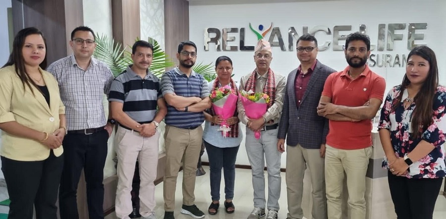एमडीआरटी बार्षिक मिटिङ्गका लागि रिलायन्स लाइफका दुई बिमा अभिकर्ता अमेरिका प्रस्थान
