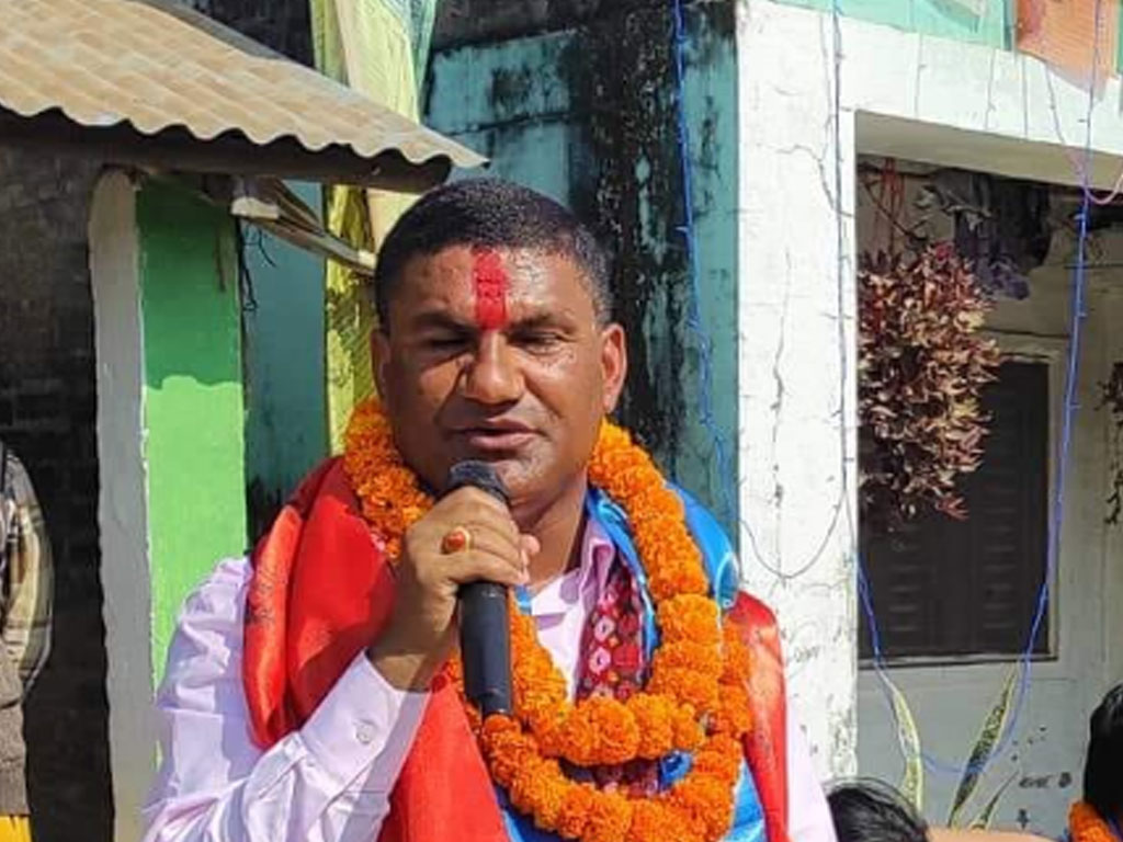 स्वास्थ्य क्षेत्रमा देखिएका समस्या सुधारका लागि नीतिगत काम गर्ने हो, ठेक्कापट्टा होइन : मन्त्री जोशी