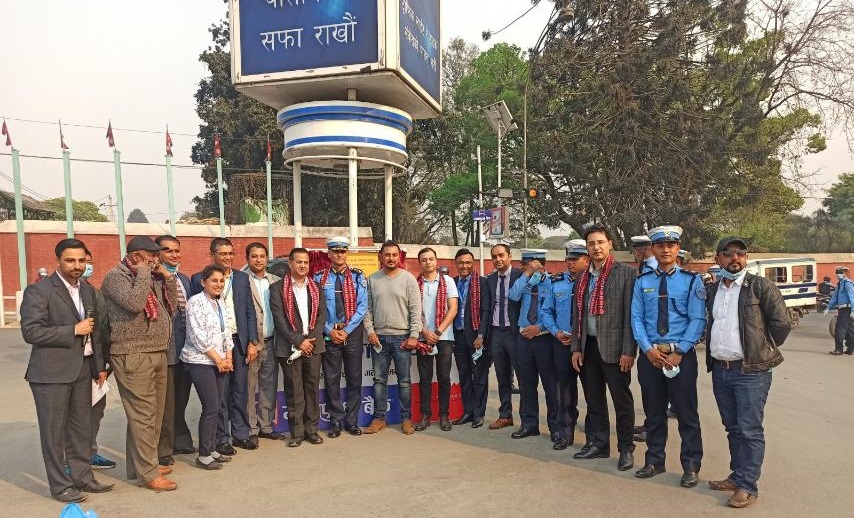माछापुच्छ्रे बैंकको सहयोगमा काठमाण्डौंमा ट्राफिक लाईट जडान