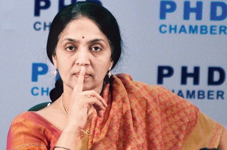 भारतको स्टक एक्सचेन्जको पूर्व सिइओको घरमा छापा, योगीलाई गोप्य रुपमा सूचना दिएको आरोप